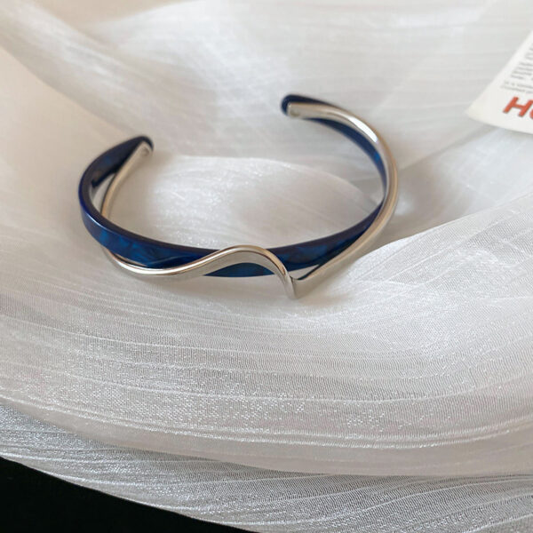 Metal White Shellfish Plate Bracelet For Women Opening Adjustable 2 Layers Design Llight Luxury Female Fashion Jewelry Gifts - Image 10