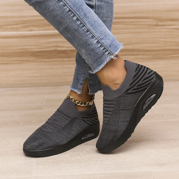 New Stripe Design Mesh Shoes Fashion Slip On Air Cushion Shoes Breathable Round-toe Flats Women - Image 7